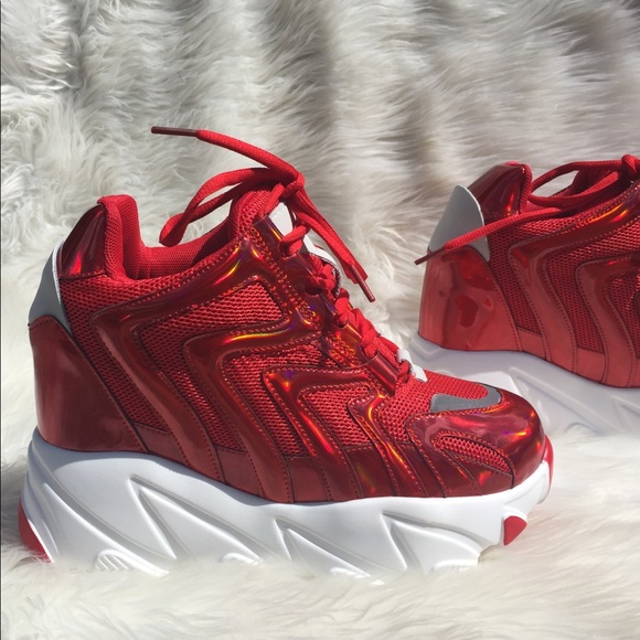 Women's chunky sole wedges shoe. Size 10 - Picture 2 of 6